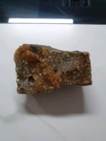 Mineral, 740g schwer, 11,5 cm breit, braun/weiß Baden-Württemberg - Sersheim Vorschau