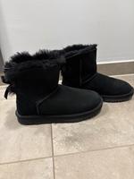 UGG Boots schwarz Niedersachsen - Lehrte Vorschau