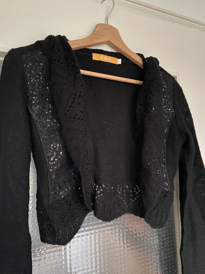 BiBA Bolero Strickjacke schwarz NEU in Moers