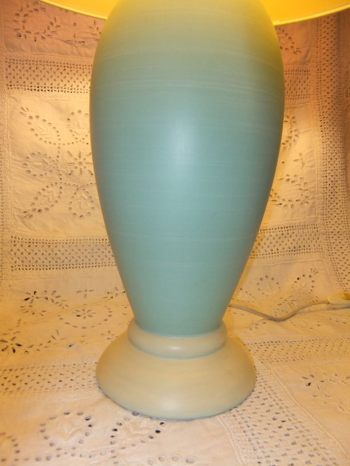 Lampe mediterran.Stil H.ca.62cm,Pastellfarben s.gepfl 30Eur.NR in Castrop-Rauxel