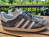 Adidas Gazelle Sneaker Gr 48 US 13 grau Schuhe Sachsen - Radebeul Vorschau