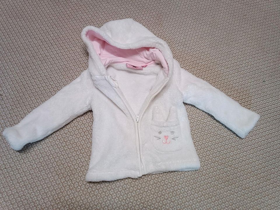 Babyjacke Größe 74 in Handrup