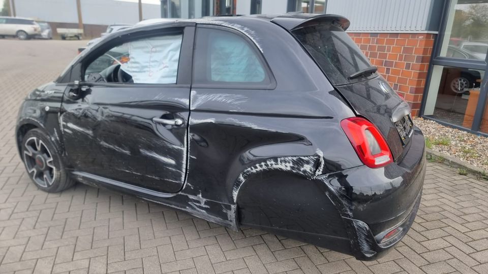 Fiat 500   ELLENATOR mit    Unfall gesucht in Essen