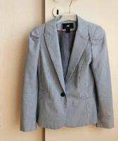 Wie neu! Sehr schöner blauweiß gestreifter Blazer, H&M, Größe 36 Dortmund - Mitte Vorschau