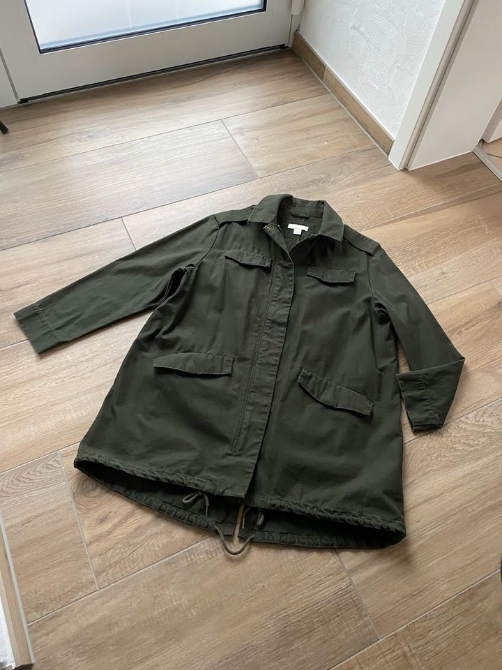 H&M Jacke 46 XL olive Untility Canvas A-Linie Damen in Ahrbrück