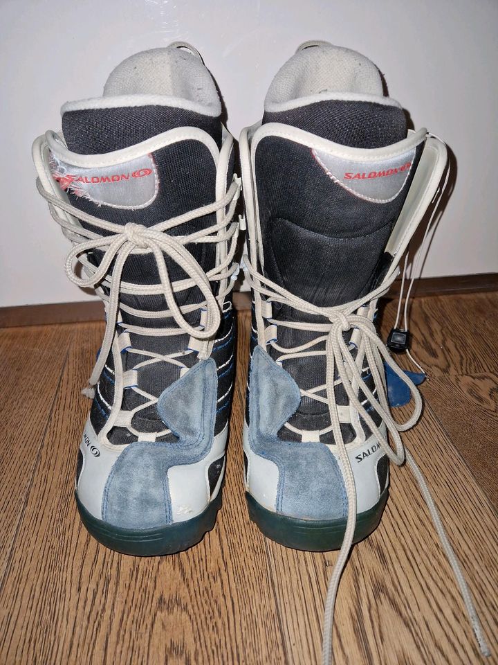 Salomon Snowboard Boots Größe 42 2/3 UK8,5 in Aachen