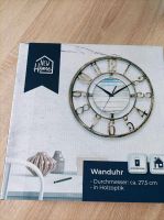 Wanduhr in Holzoptik Hessen - Alheim Vorschau