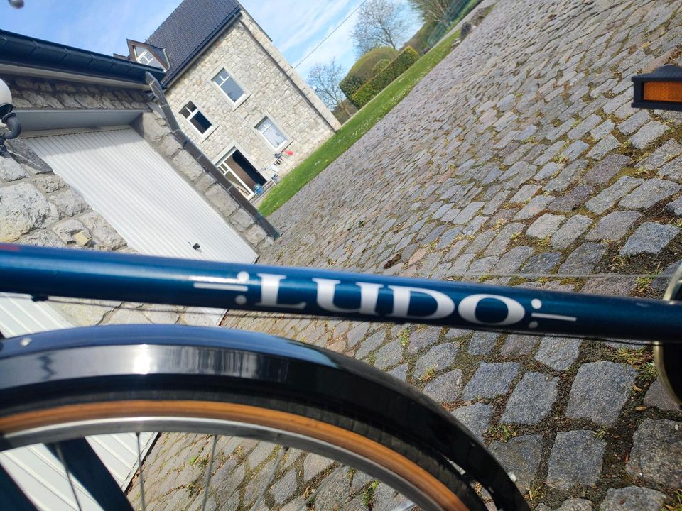 Retro-Fahrrad Marke *LUDO* in Aachen