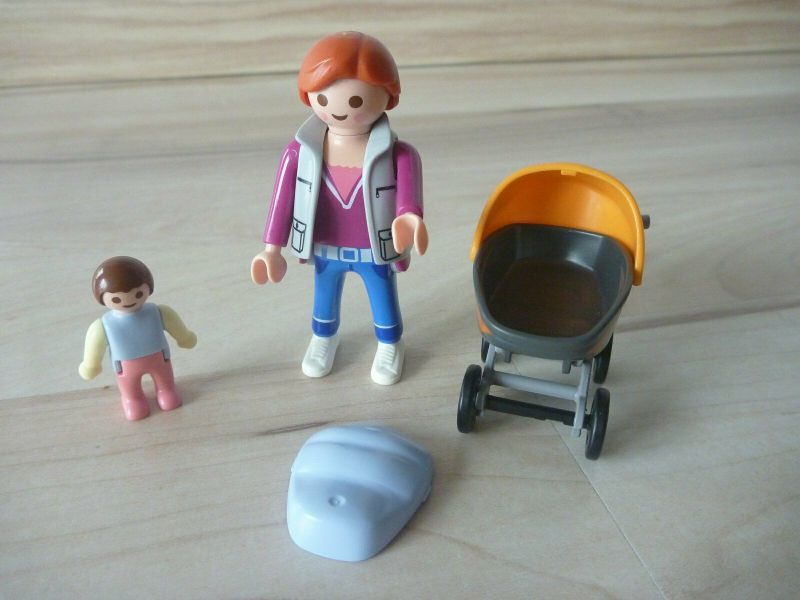 Playmobil 4756 Mutter mit Kind, Mama und Baby Kinderwagen in  Baden-Württemberg - Müllheim | Playmobil günstig kaufen, gebraucht oder neu  | eBay Kleinanzeigen ist jetzt Kleinanzeigen