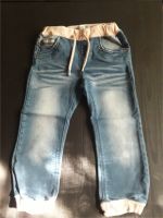 Mädchen Jeans mit beigen Gummibund am Bauch und Fuß, Gr.98 Sachsen - Wohlbach Vorschau