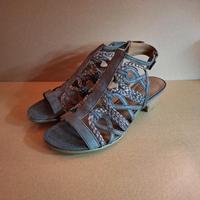 Slingback Sandalen aus Glattleder (echtes Leder)  in grau, Gr. 39 Niedersachsen - Jembke Vorschau