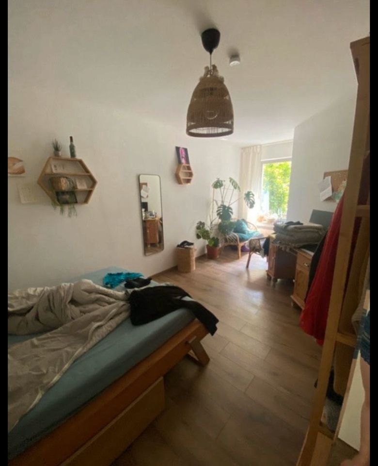Zwischenmiete (2 Monate) - 2 Zimmer-Wohnung in Köln