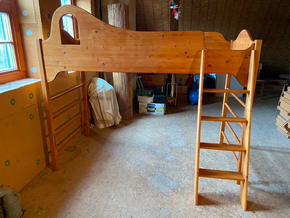 Hochbett aus Massivholz, Etagenbett für Kinder 90 x 200 cm in Detmold