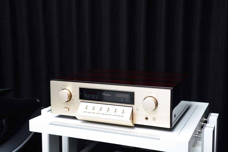 Accuphase C 2810 _ High End Vorverstärker _Top Zustand & Full Set in Dortmund