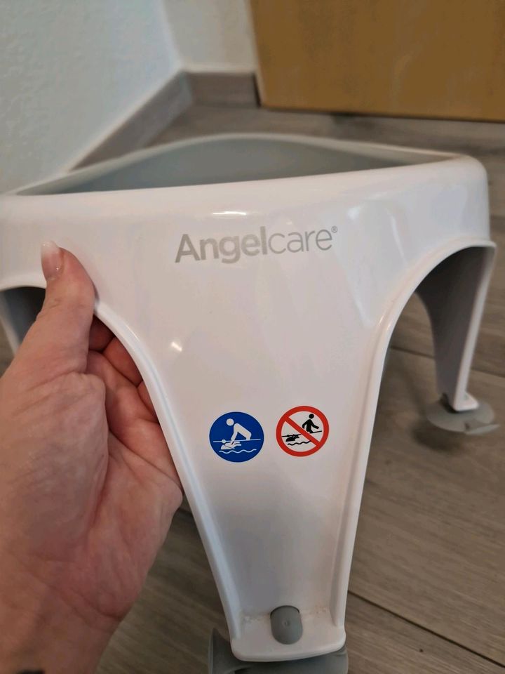 Angelcare Badewannen Sitz grau weiß in Herne