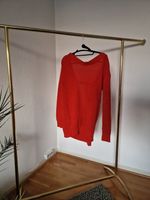 Roter grobgestrickter Pullover mit freiem Rücken Köln - Nippes Vorschau