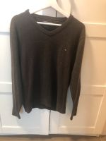 Pullover Tommy Hilfiger (Lamm-) Wolle München - Thalk.Obersendl.-Forsten-Fürstenr.-Solln Vorschau