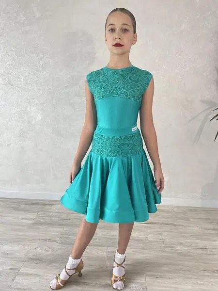 Tanzkleid Turnierkleid Latein & Standard Mädchen neu in Lachen