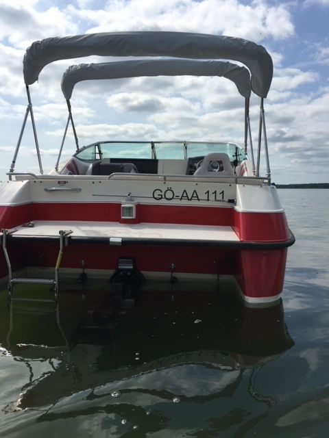 SPORTBOOT, neuer Motor und Antrieb, inkl. ALU-Trailer, Bugstrahlr in Bovenden