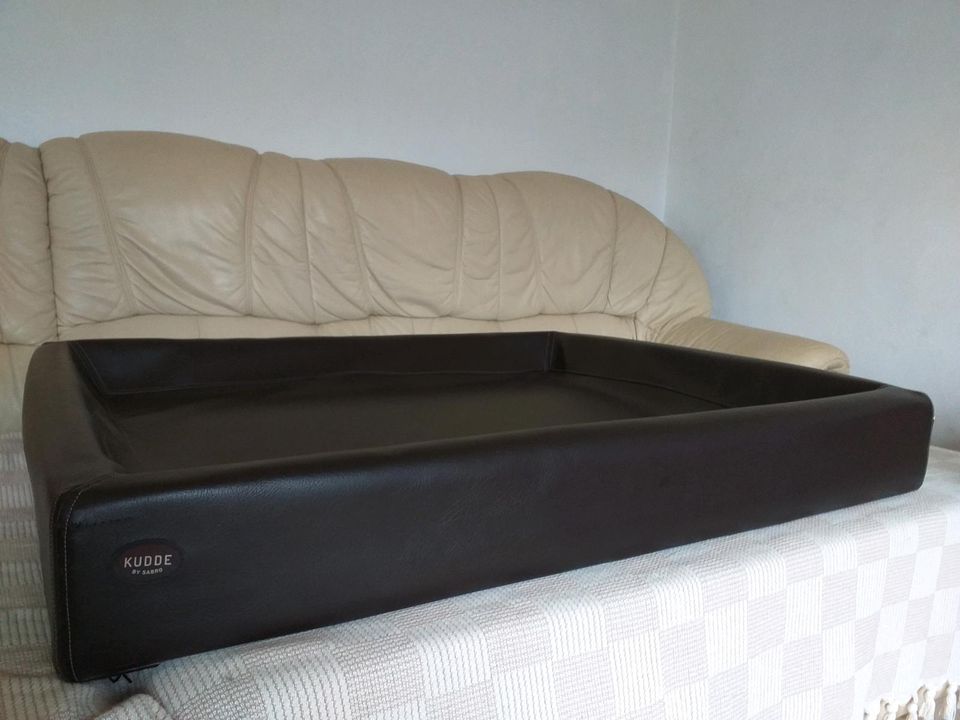 Hundebett Sabro, 100 x 120 cm, dunkelbraun, NP 219 €, Abholung in Heist