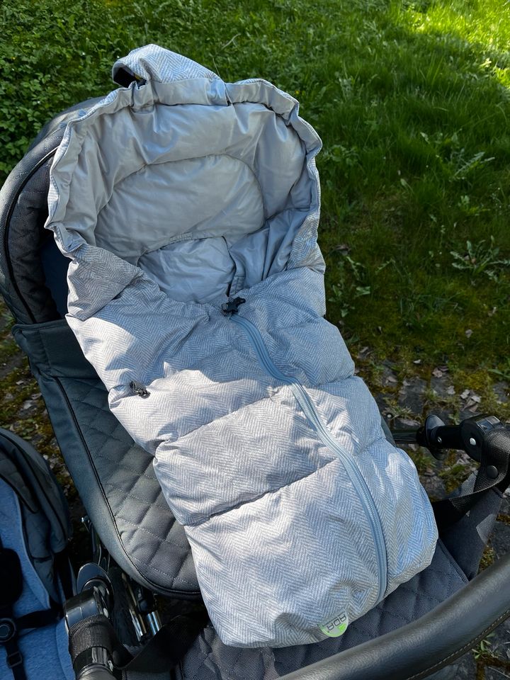 Kinderwagen Set in top Zustand in Suhl