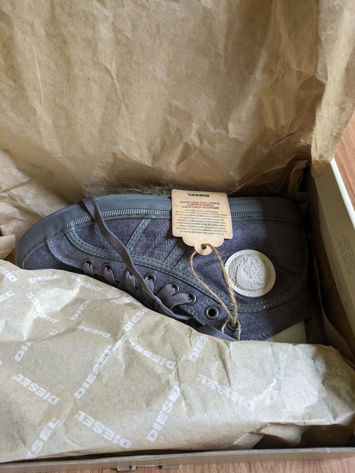 Diesel Chucks, Sneaker Neu GR. 40 in Mixdorf