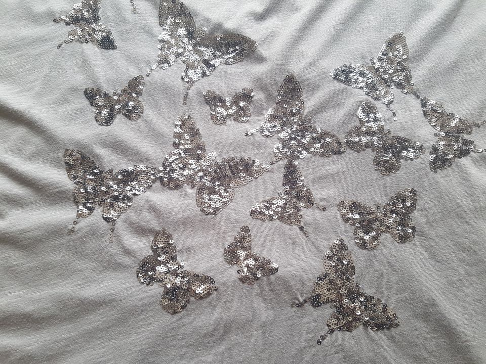 Gina Benotti T- Shirt taupe Pallietten Schmetterlinge 40 42 44 in Lilienthal