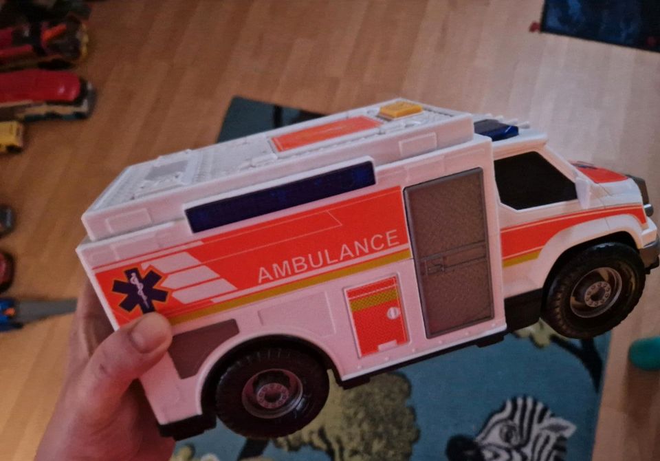 Krankenwagen in Holdorf