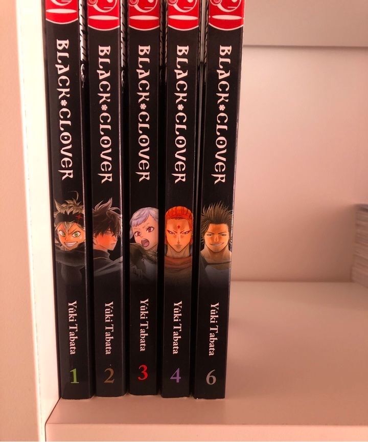 Black clover 1-4+6 in Essen