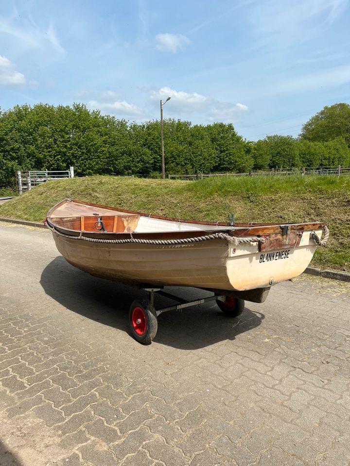 Ruderboot GFK Holz mit Honda 4-Takt Motor ggf. Liegeplatz Zubehör in Hamburg