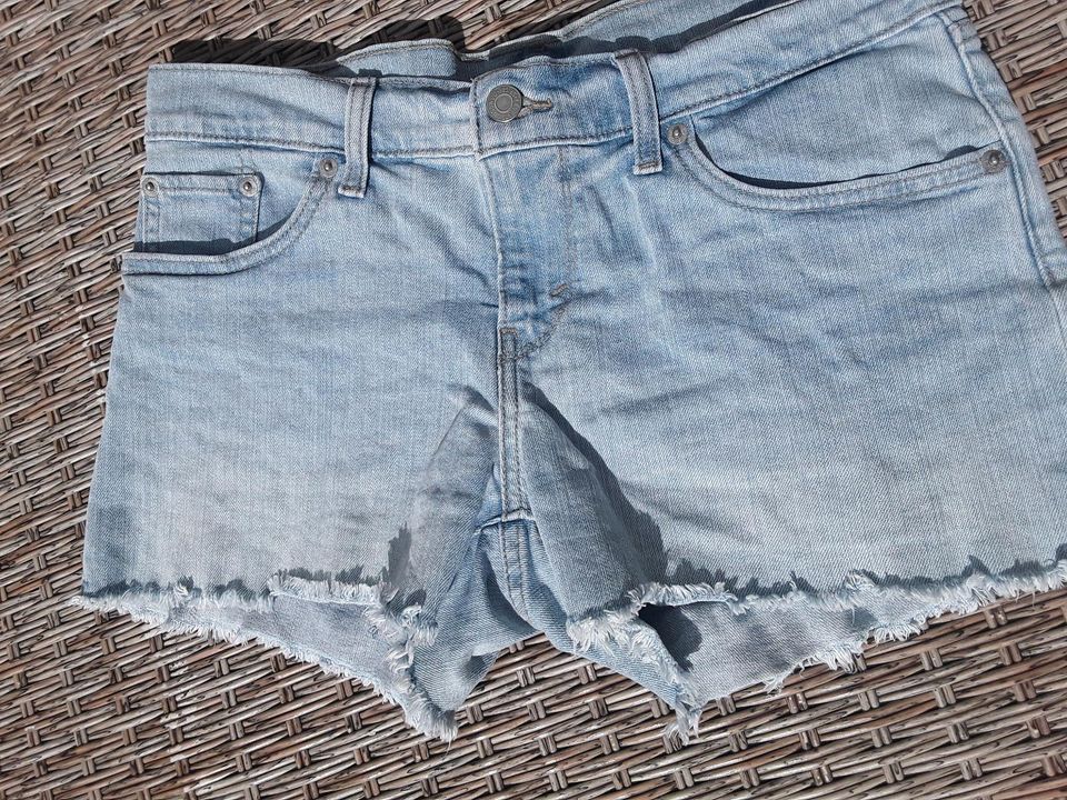 Levi's Jeans shorts, Gr. 28, five- pocket, Hot Pants in Templin