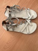 Sandalen mit Zehentrenner Schleswig-Holstein - Neumünster Vorschau
