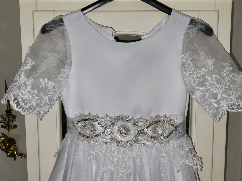 weiß Mädchen Kleid Hochzeit Kommunion Blumenmädchen festlich in Neumünster