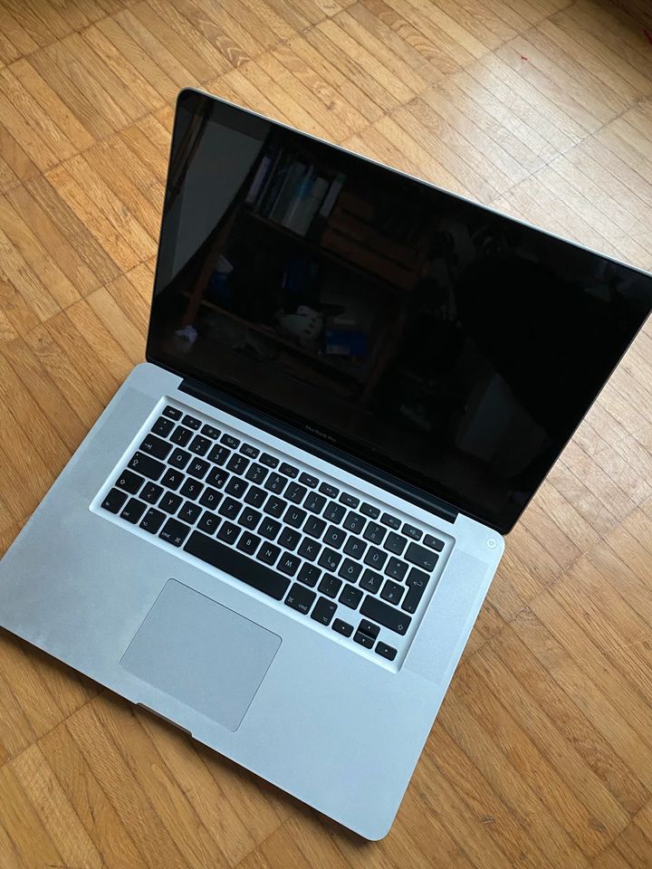 MacBook Pro (15 Zoll, Mitte 2012) in Hannover