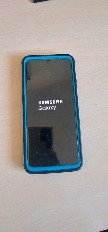 Samsung Galaxy S21 ultra inkl. Hülle & OVP in Berlin