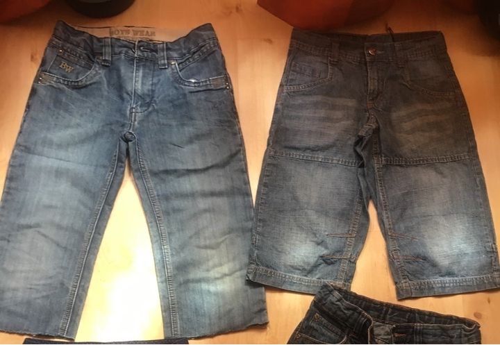 Jeans Shorts kurze Hosen Größe 116/122 134 140 in Krefeld