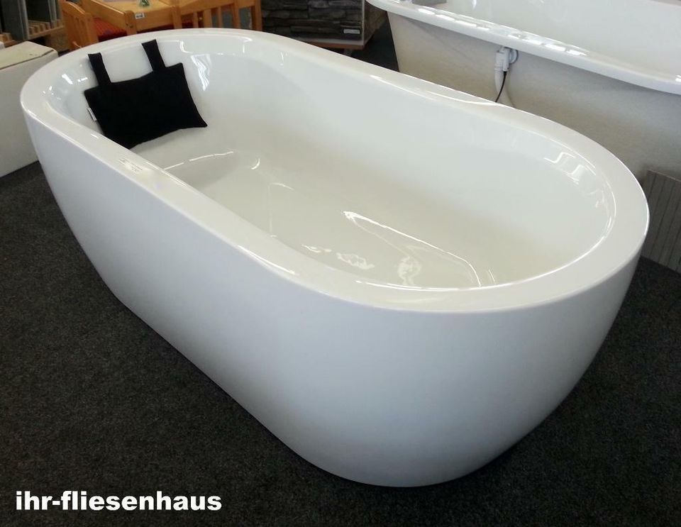 Freistehende Badewanne Weiß Oval 177/88/64cm Repabad Ausstellung in Groß Schacksdorf- Simmersdorf