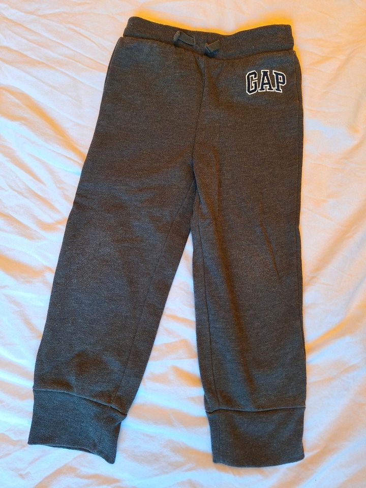 Sweathose Jogginghose, Gap, Gr. 4T/104, grau, wie neu in Mülheim (Ruhr)