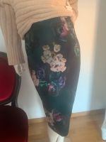 H&M Bleistiftrock/Pencil-skirt,Gr.36/S,grün,Blumen Motivi,wie neu Obergiesing-Fasangarten - Obergiesing Vorschau