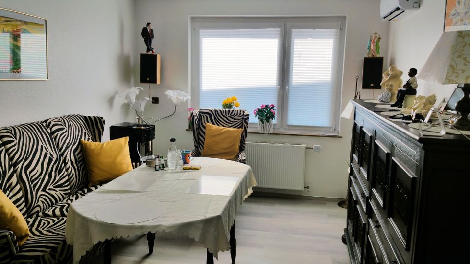 4 Zimmer Eigentumswohnung - Schnäppchen - 72 qm, 2. OG, privat in Solingen