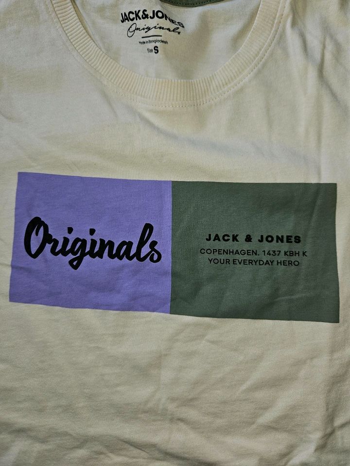 Tshirt Jack & Jones Grösse S Creme in Bergheim