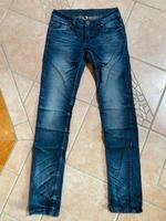 Straight Leg Jeans Hose im Used Look | Größe 25 / XXS Thüringen - Ilmenau Vorschau