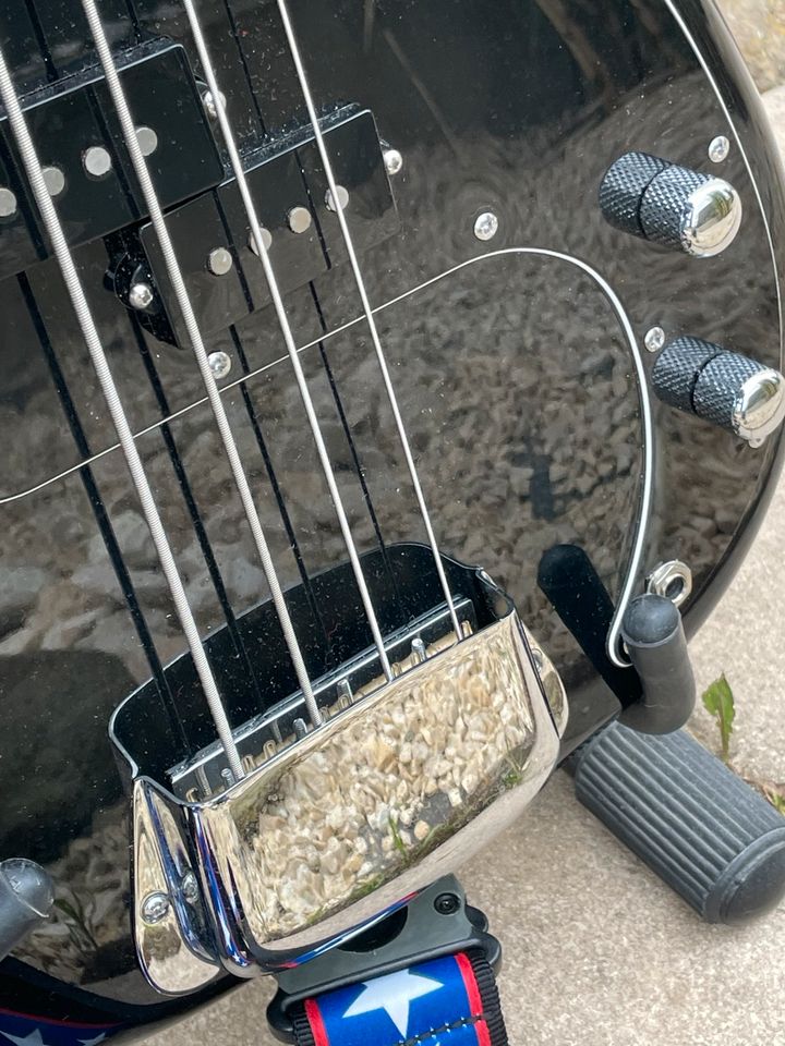 Fender Squier Precision Bass (SQ CV 70S P BASS MN BLK) Bridecover in Pohlheim