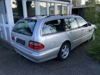 SCHLACHTFEST Mercedes W210 Kombi 744 Silber Facelift! Baden-Württemberg - Holzgerlingen Vorschau