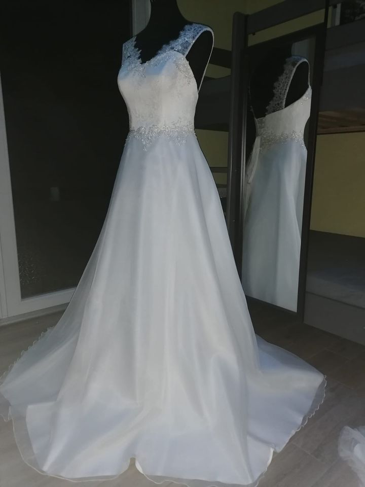 Brautkleider / Hochzeitskleider, verschiedene, Größe XS / S, 36 in Dresden