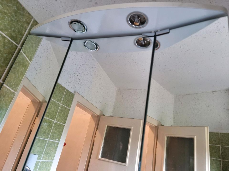 Badezimmerschrank, Spiegelschrank. Badezimmer Spiegel Schrank, in Braunschweig