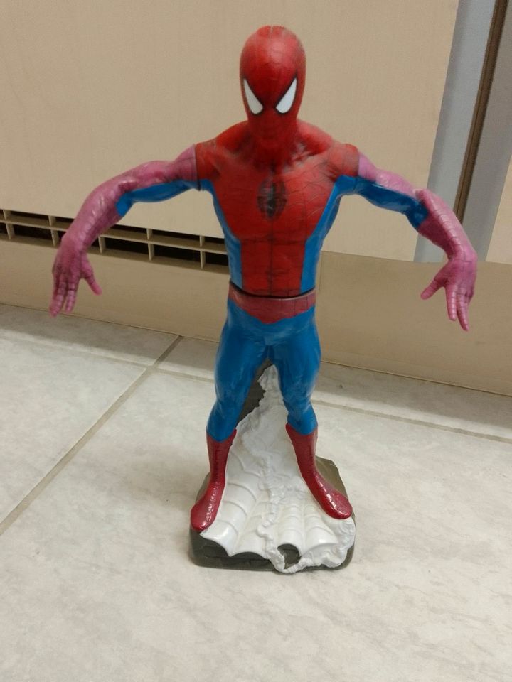 Spiderman Figur von 2008 ca. 28 cm in Berlin