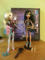 Monster High Lagoona Blue und Cleo de Nile (Scaris) in OVP Sachsen-Anhalt - Bad Kösen Vorschau