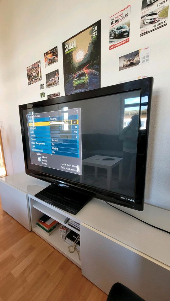 Panasonic Plasma TV 50" mit Fernbedienung Kabel+Fuss in Bremerhaven