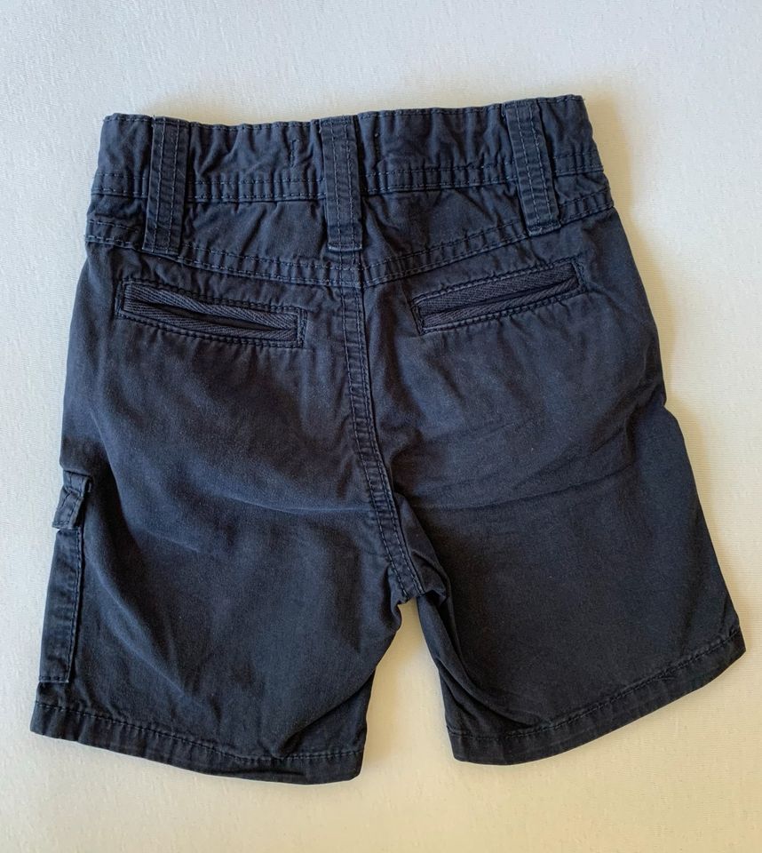 Kurze Hose Shorts s.Oliver dunkelblau Gr.80/86 slim Modell Pelle in Bad Wurzach